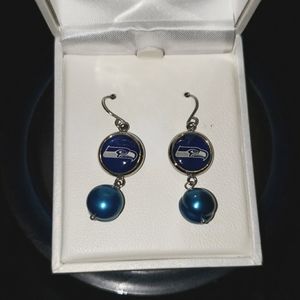 Earrings NFL 10mm Pearl Seahawk Logo